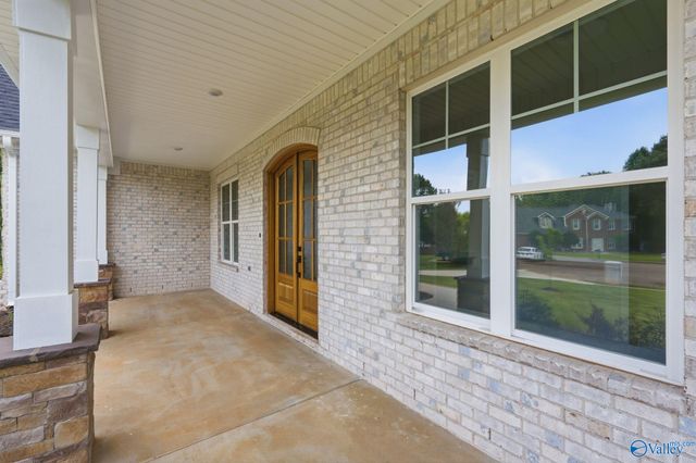 104 Glenhaven Court, Harvest, AL 35749