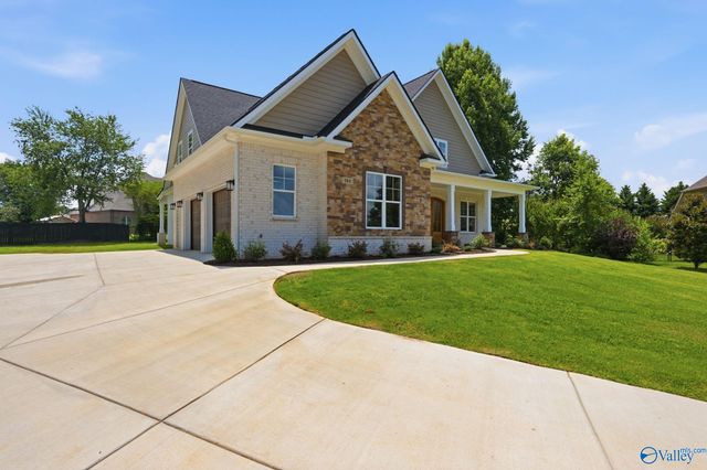 104 Glenhaven Court, Harvest, AL 35749