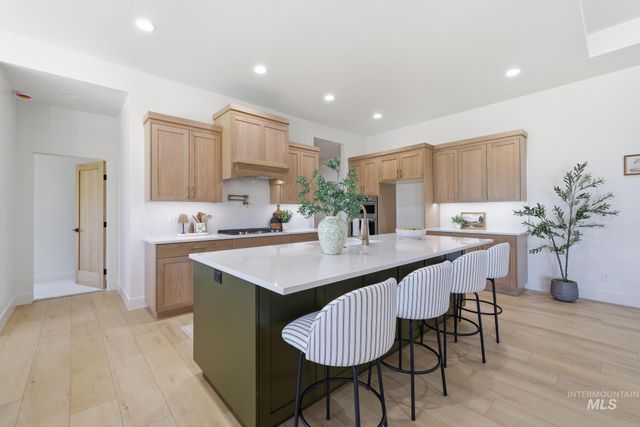 1561 Clear Creek Loop, Twin Falls, ID 83301