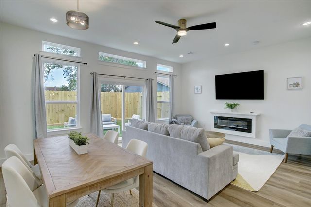 7119 Tierwester Street, Houston, TX 77021