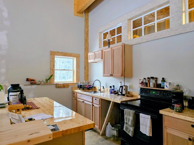 414 Charlestown Road, Acworth, NH 03601