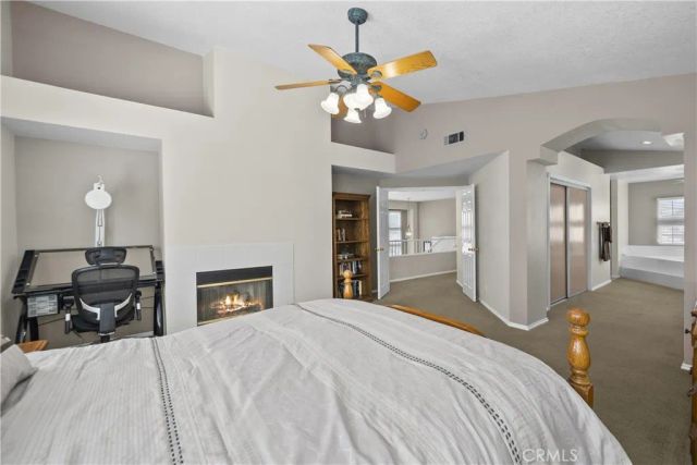19346 Santa Maria, Newhall, CA 91321