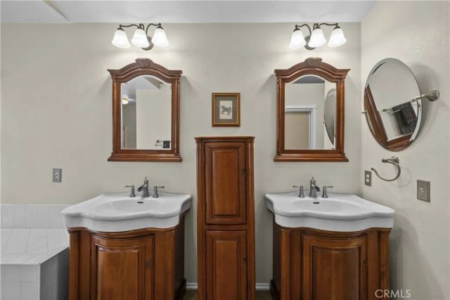 19346 Santa Maria, Newhall, CA 91321