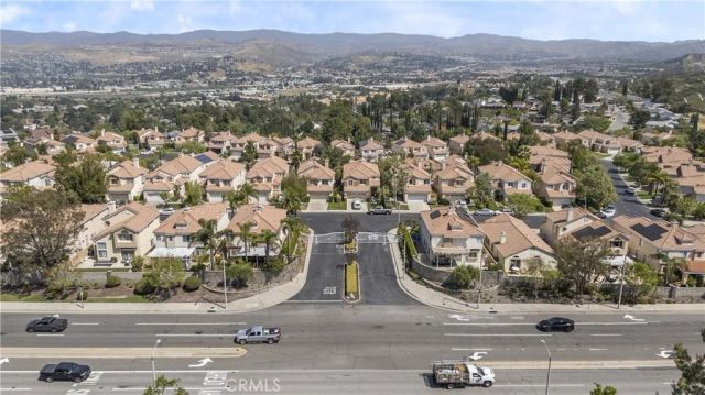 19346 Santa Maria, Newhall, CA 91321