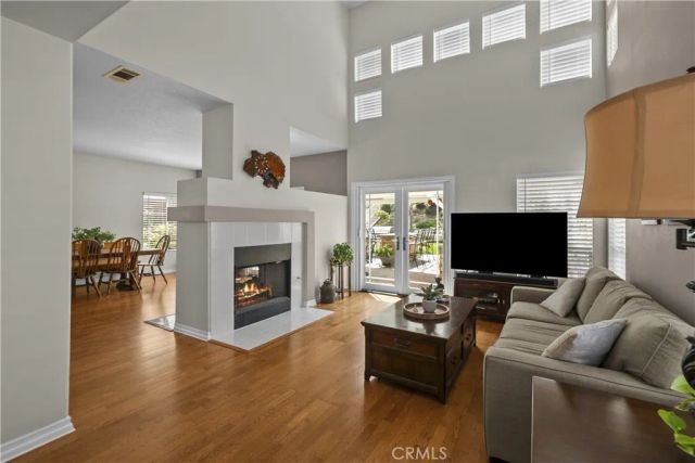 19346 Santa Maria, Newhall, CA 91321