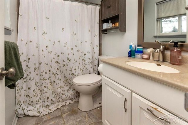 1841 Van Wagoner Drive, Saginaw Twp, MI 48638