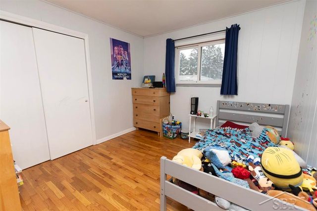 1841 Van Wagoner Drive, Saginaw Twp, MI 48638