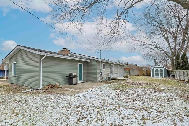 1841 Van Wagoner Drive, Saginaw Twp, MI 48638