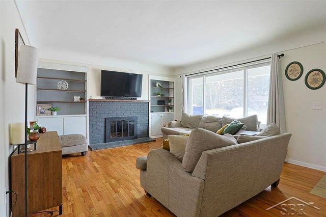 1841 Van Wagoner Drive, Saginaw Twp, MI 48638