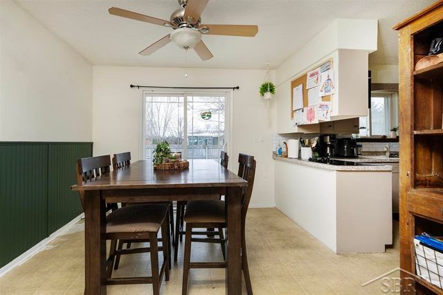 1841 Van Wagoner Drive, Saginaw Twp, MI 48638