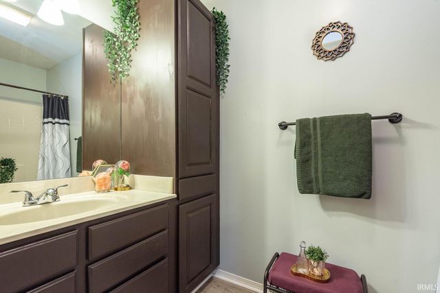 4645 N Chatham Drive, Bloomington, IN 47404