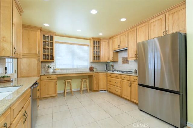 2363 Rockdell Street, La Crescenta, CA 91214
