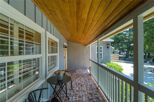 2363 Rockdell Street, La Crescenta, CA 91214