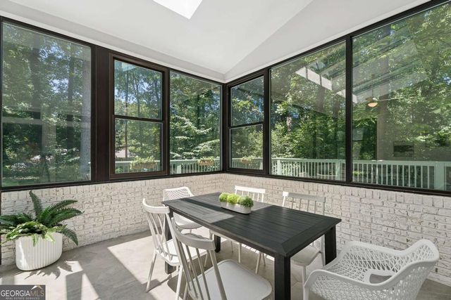 2094 Azalea Circle, Decatur, GA 30033