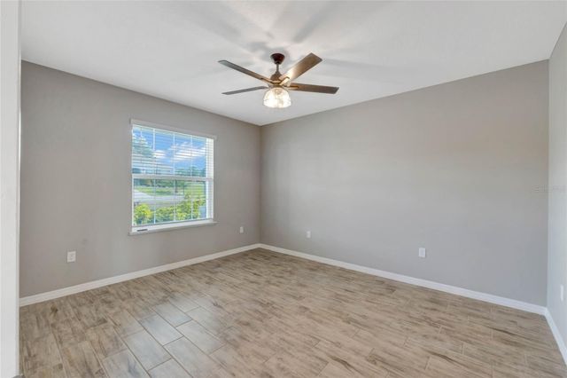 1921 BELL CREEK LOOP, Fruitland Park, FL 34731