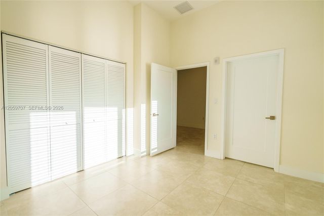 1091 Galiano St 102, Coral Gables, FL 33134