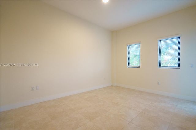 1091 Galiano St 102, Coral Gables, FL 33134