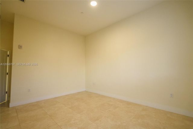 1091 Galiano St 102, Coral Gables, FL 33134