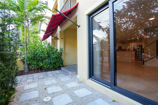 1091 Galiano St 102, Coral Gables, FL 33134