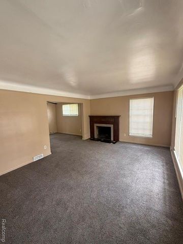 16575 Sussex Street, Detroit, MI 48235