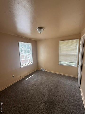 16575 Sussex Street, Detroit, MI 48235