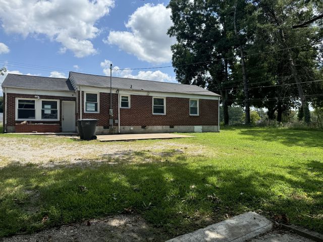 1119 Nashville Hwy, Columbia, TN 38401
