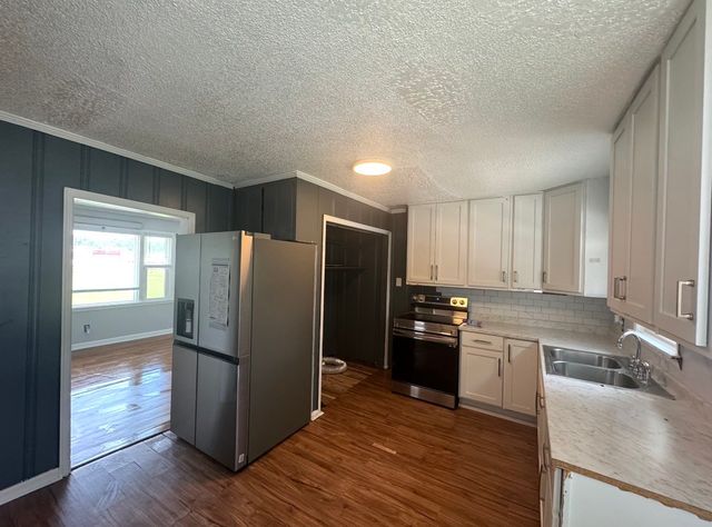 1119 Nashville Hwy, Columbia, TN 38401