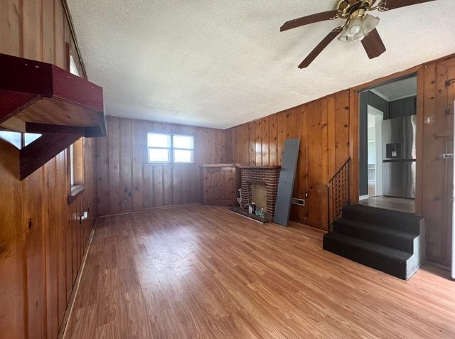 1119 Nashville Hwy, Columbia, TN 38401