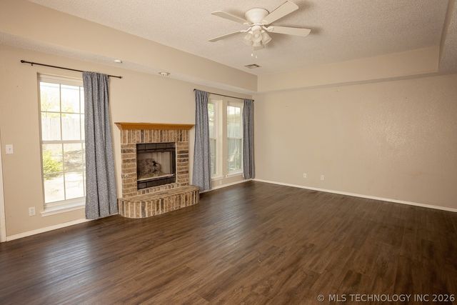 904 N Hemlock Avenue, Broken Arrow, OK 74012