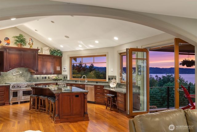 1443 Scurlock Lane, Mukilteo, WA 98275