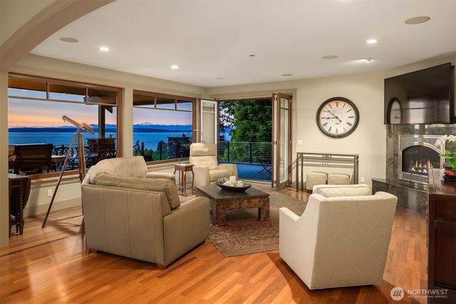 1443 Scurlock Lane, Mukilteo, WA 98275