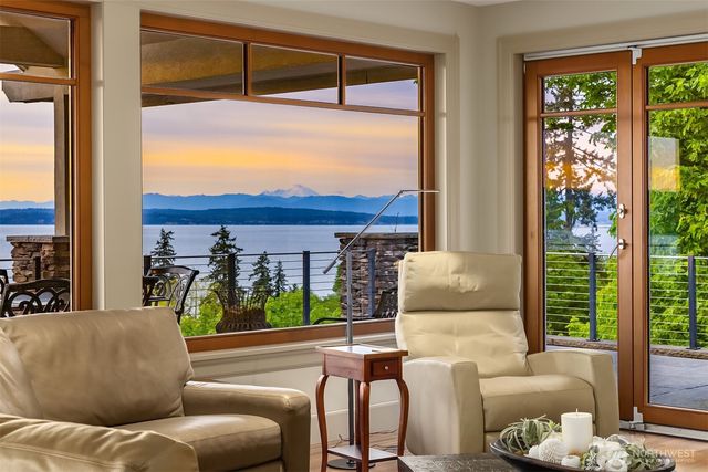 1443 Scurlock Lane, Mukilteo, WA 98275