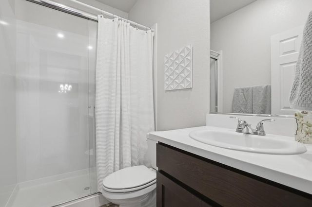 5567 Harcrest Dr, Marysville, CA 95901