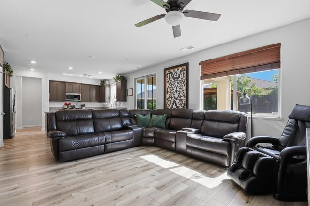 5567 Harcrest Dr, Marysville, CA 95901