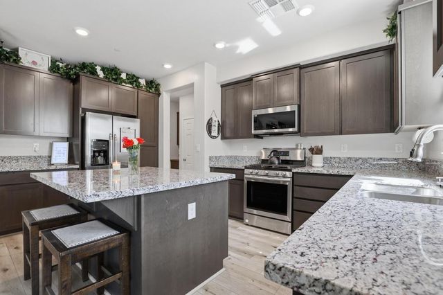 5567 Harcrest Dr, Marysville, CA 95901