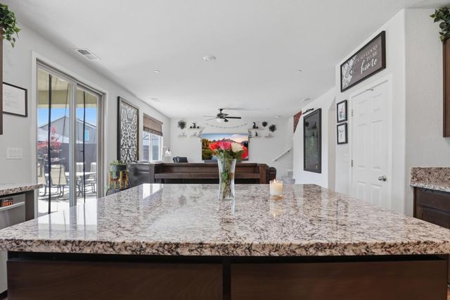 5567 Harcrest Dr, Marysville, CA 95901