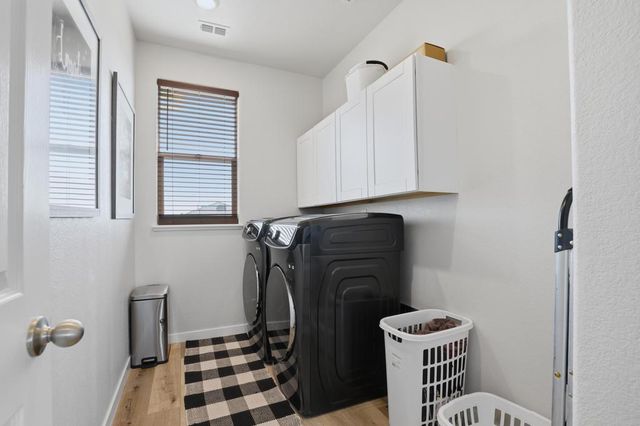 5567 Harcrest Dr, Marysville, CA 95901