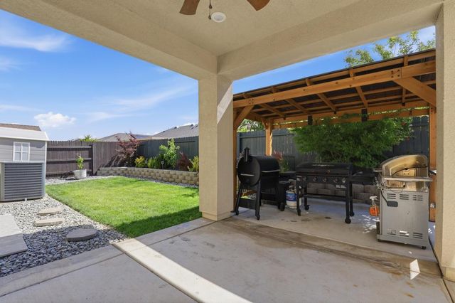 5567 Harcrest Dr, Marysville, CA 95901