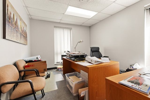 36 Commerce Way, Woburn, MA 01801