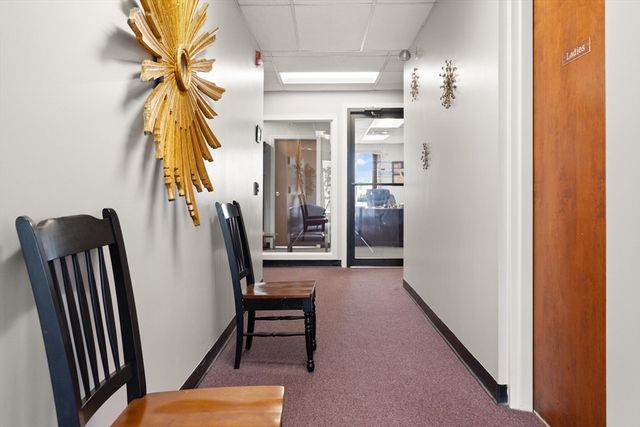 36 Commerce Way, Woburn, MA 01801