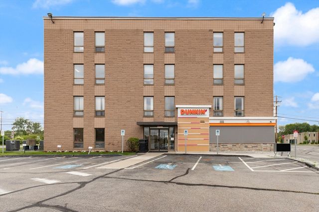 36 Commerce Way, Woburn, MA 01801