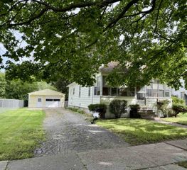 1812 Allegan Street, Saginaw, MI 48602