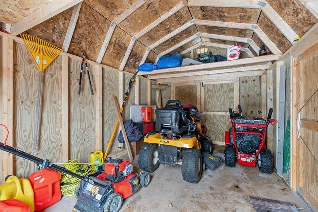 1027 Suncook Valley Road, Barnstead, NH 03225