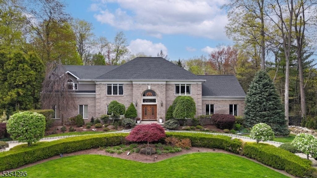 26 Hampshire Rd, Mahwah Twp., NJ 07430