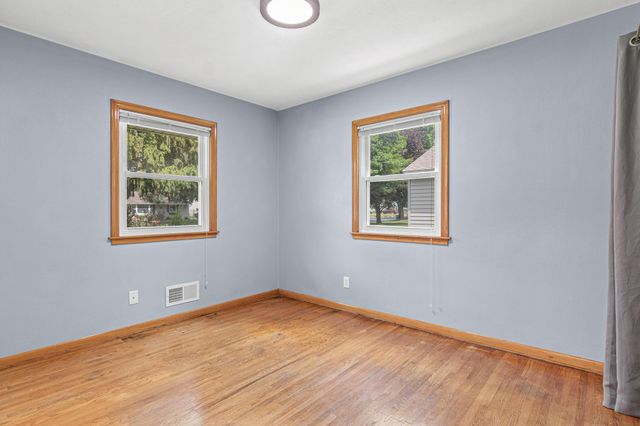 3786 Howard Avenue, White Bear Lake, MN 55110