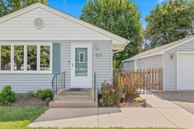 3786 Howard Avenue, White Bear Lake, MN 55110