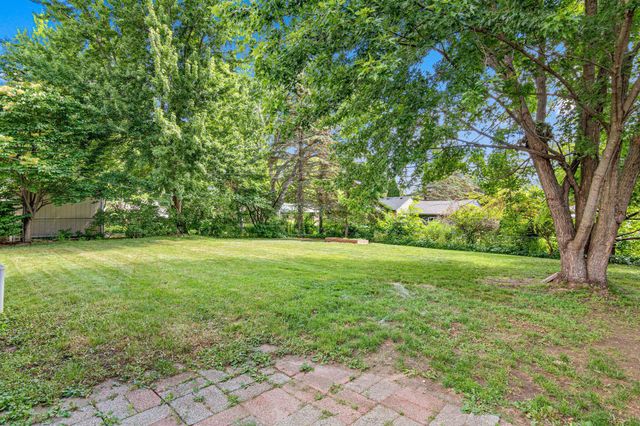 3786 Howard Avenue, White Bear Lake, MN 55110