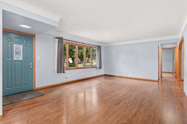 3786 Howard Avenue, White Bear Lake, MN 55110