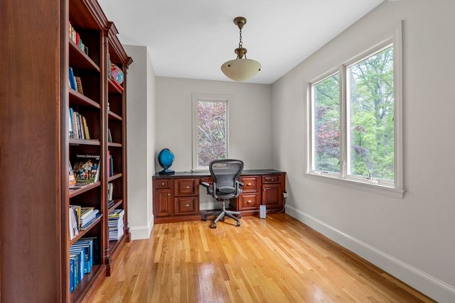 10 Heritage Ln, Cohasset, MA 02025