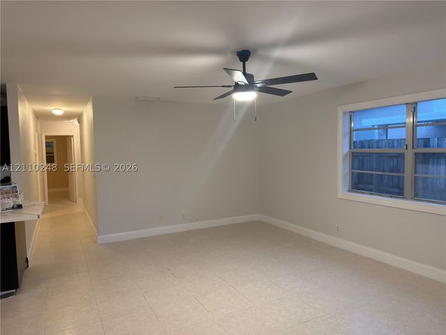 311-315 NW 57th St 311, Oakland Park, FL 33309